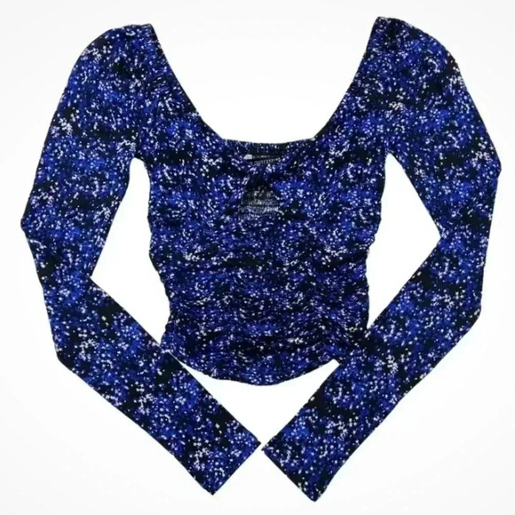 URBAN OUTFITTERS CROP TOP MEDIUM JULIANA CREPE CUTOUT CROPPED BLUE STAR … - Picture 2 of 6